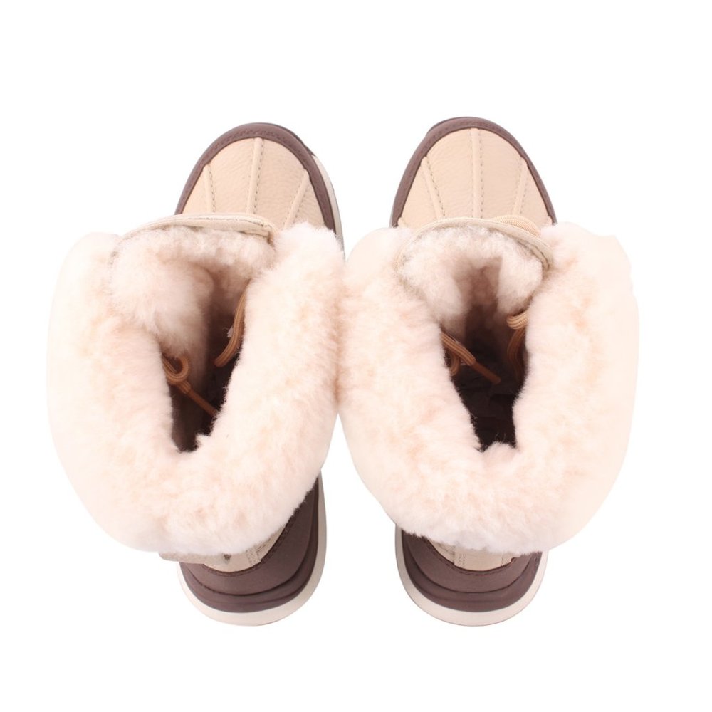 🎁 UGG Adirondack III Women's Boot - Picture 6 of 7